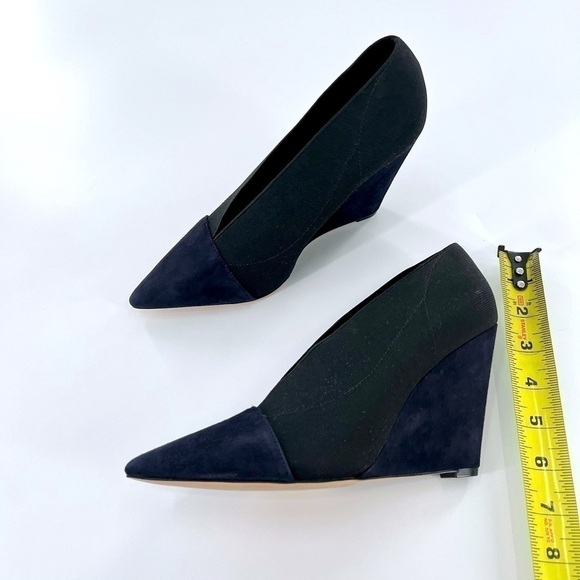 Nine West Valrus Black Navy Point Toe Wedge Pumps Size 7 M - Picture 7 of 12